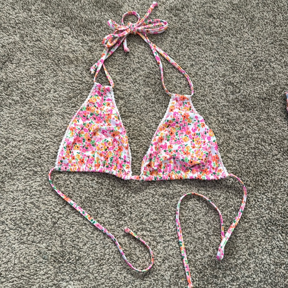 Kulani Kinis Bikini Top